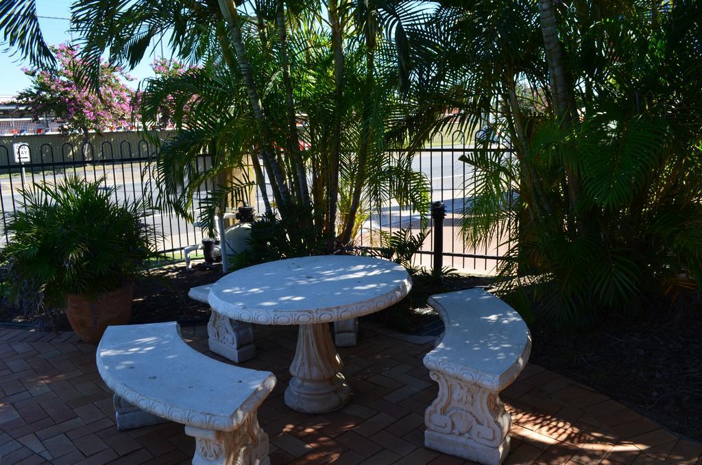 Rockhampton Palms Motor Inn Eksteriør bilde
