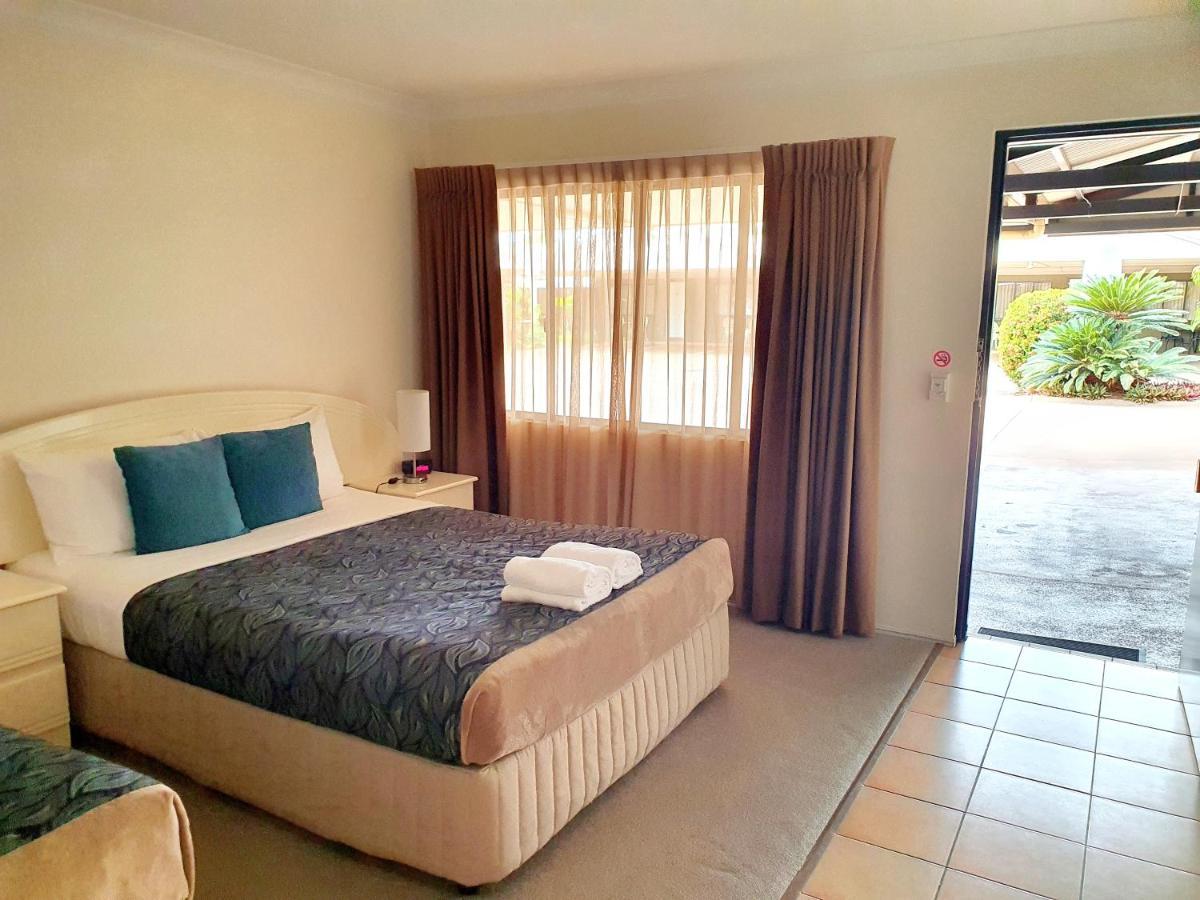 Rockhampton Palms Motor Inn Eksteriør bilde